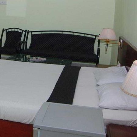 Priya Residency Hotel Secunderabad Luaran gambar